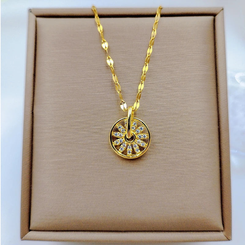 Exquisite Round Turnable Tire Necklace