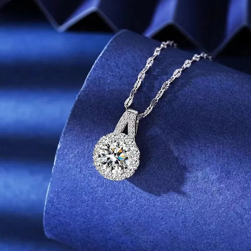 Shiny Zirconia Sunflower Necklace