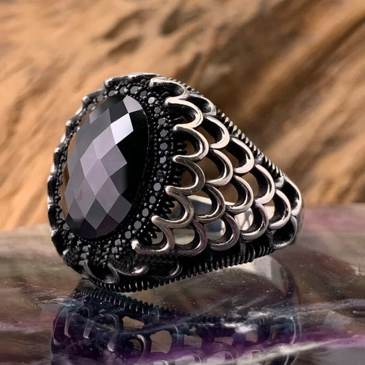 Oval Crystal Finger Ring