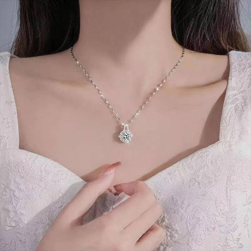 Shiny Zirconia Sunflower Necklace