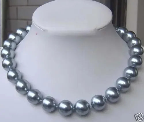 Gray Shell Pearl Necklace