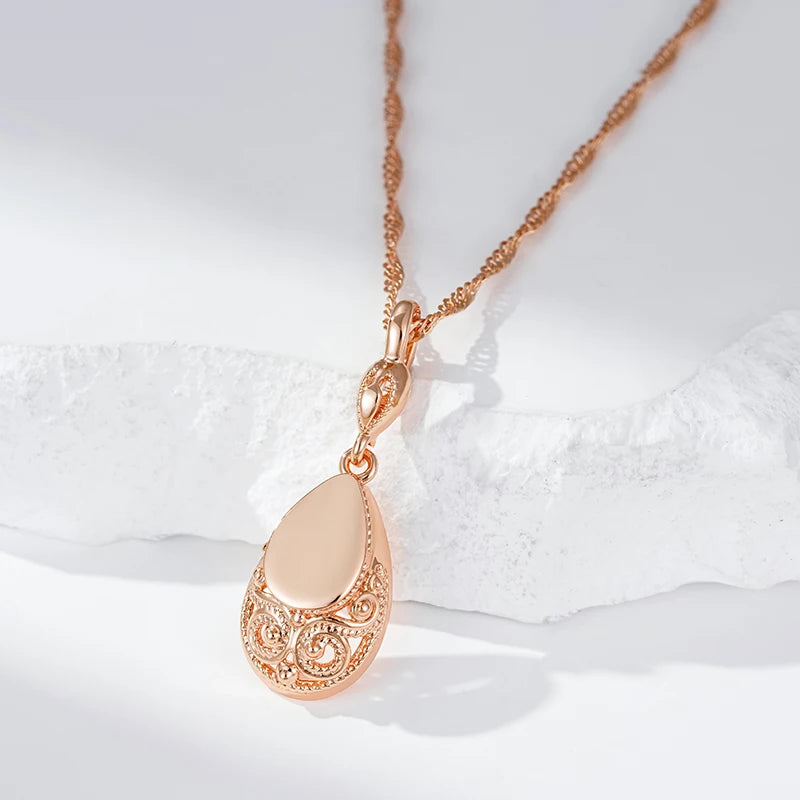 585 Rose Gold Carving Shape Necklaces